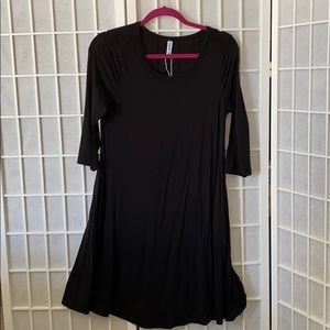 Black Spandex MIDI Dress (Medium)
